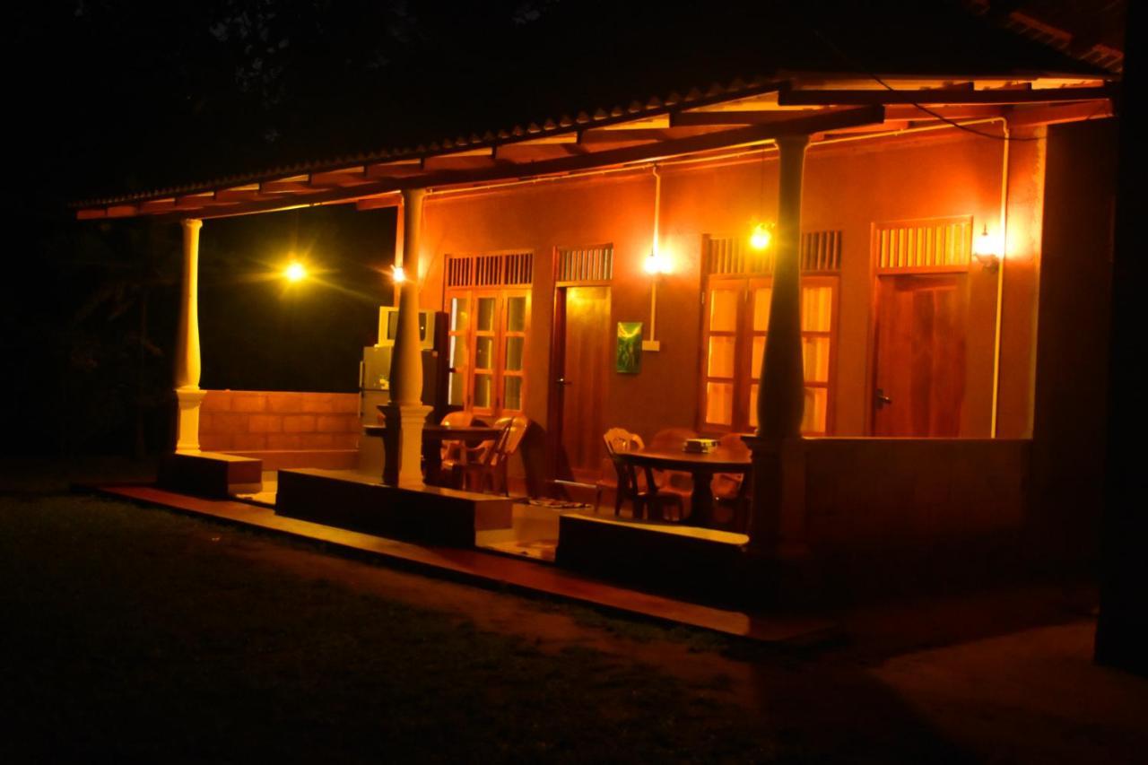 Leesa Villa Safari Resort อุดาวาลาเว ภายนอก รูปภาพ