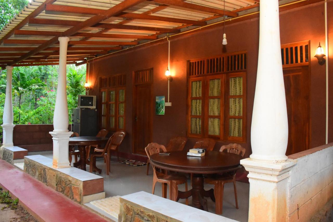 Leesa Villa Safari Resort อุดาวาลาเว ภายนอก รูปภาพ